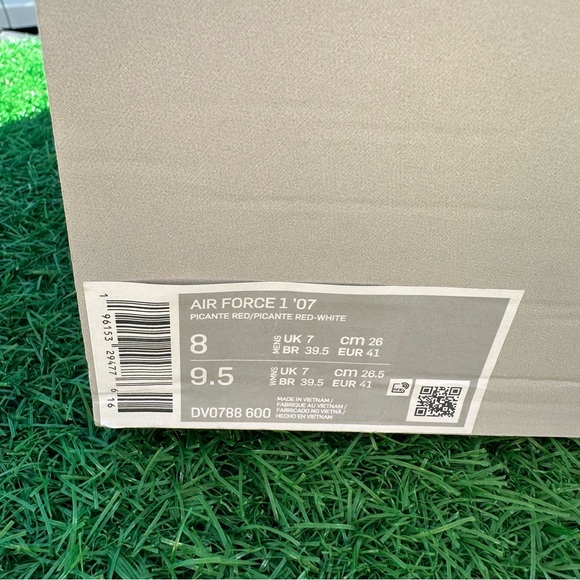 Nike Air Force 1 ‘07 Picante Red / White - Picture 11 of 13